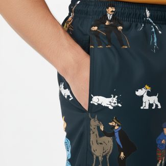 نمای جیب و جزییات شلوارک مردانه تن تن و میلو Limited Edition